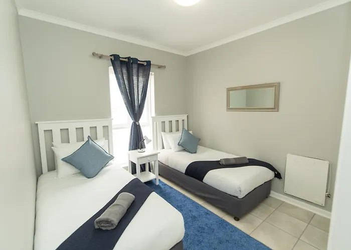 Shells And Bells Beachfront Apartment