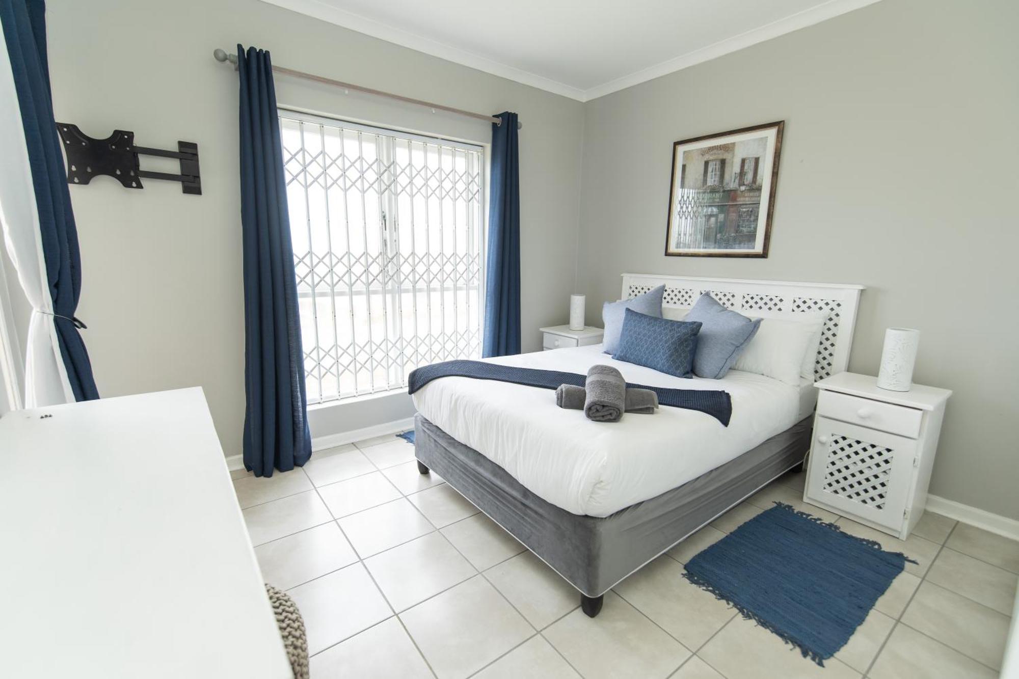 Shells And Bells Beachfront * Port Elizabeth