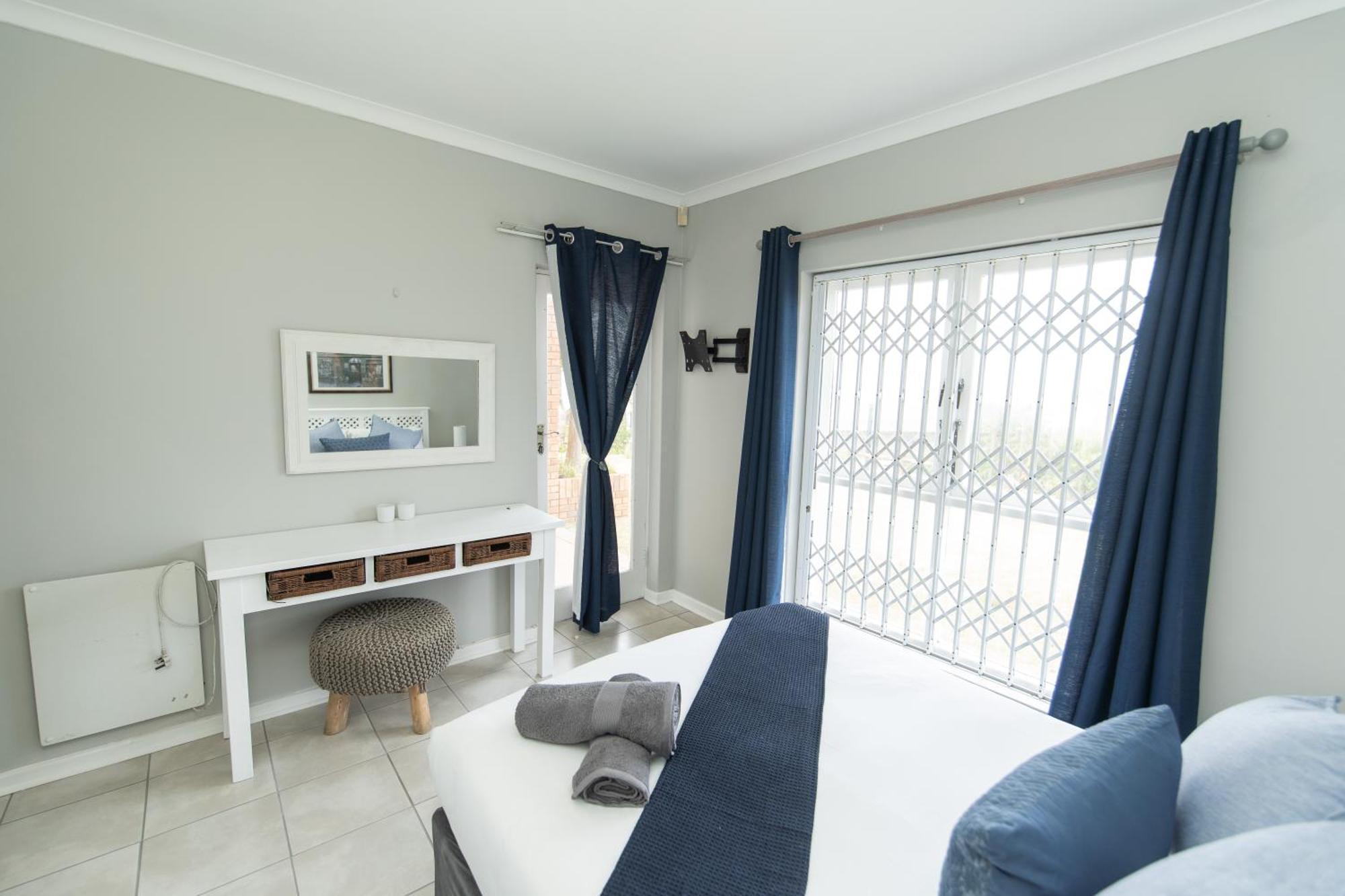 Apartment Shells And Bells Beachfront *